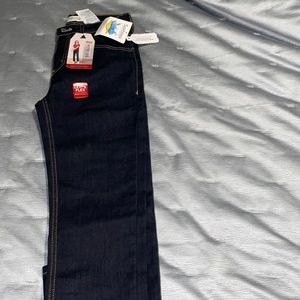 Levi’s slim Jeans- Dark denim